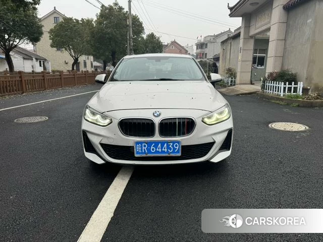 BMW 1 series 2019 Белый из Китая