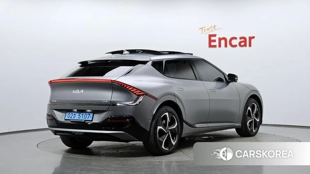 Kia EV6 2024 Серый из Кореи
