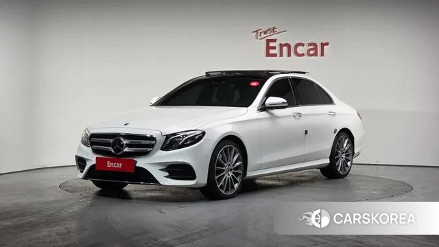 Mercedes-Benz E-Class W213 2019 Белый из Кореи