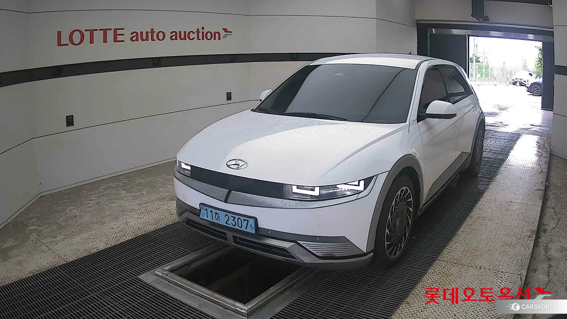 Hyundai IONIQ 5 2023 Atlas White из Кореи