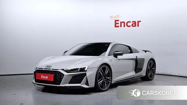 Audi R8 (4S) 2022 Серебристо-серый из Кореи