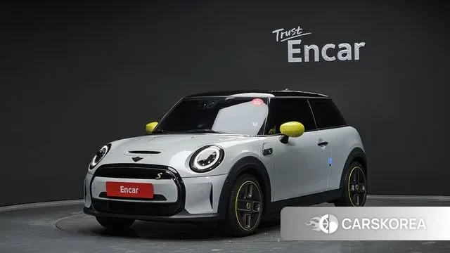Mini Cooper Electric 2022 Серебряный из Кореи