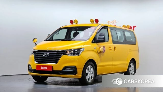 Hyundai The New Grand Starex 2019 Желтый из Кореи