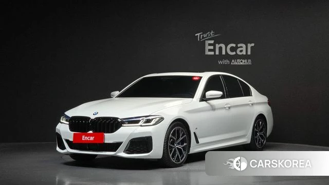 BMW 5 Series (G30) 2023 Белый из Кореи