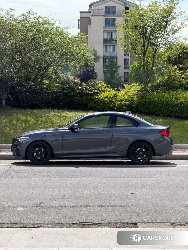 BMW 2 series (imported) 2021 Темно-серый из Китая