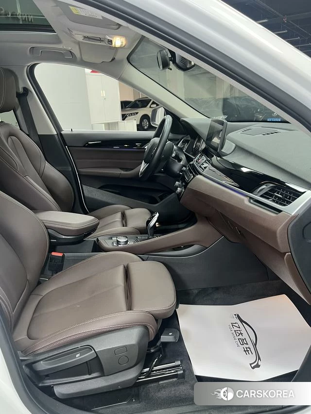 BMW X1 2021 Белый из Китая