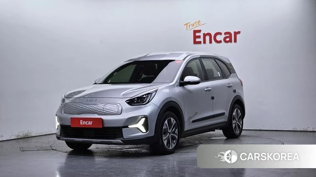 Kia Niro Plus 2022 Серебряный из Кореи