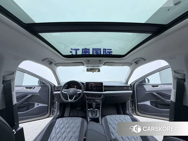 Volkswagen Sagitar 2022 Шампань из Китая