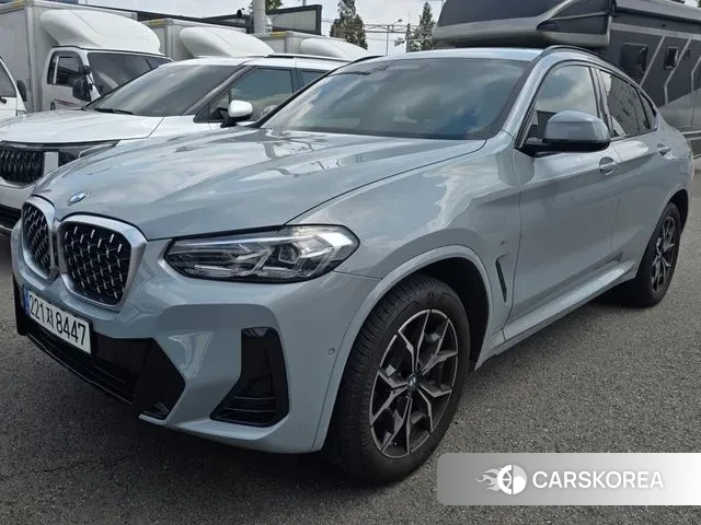 BMW X4 (G02) 2023 Серебряный из Кореи