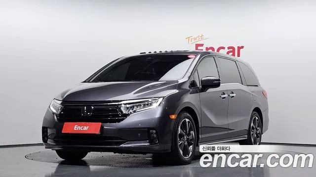 Honda Odyssey 2021 Серый из Кореи