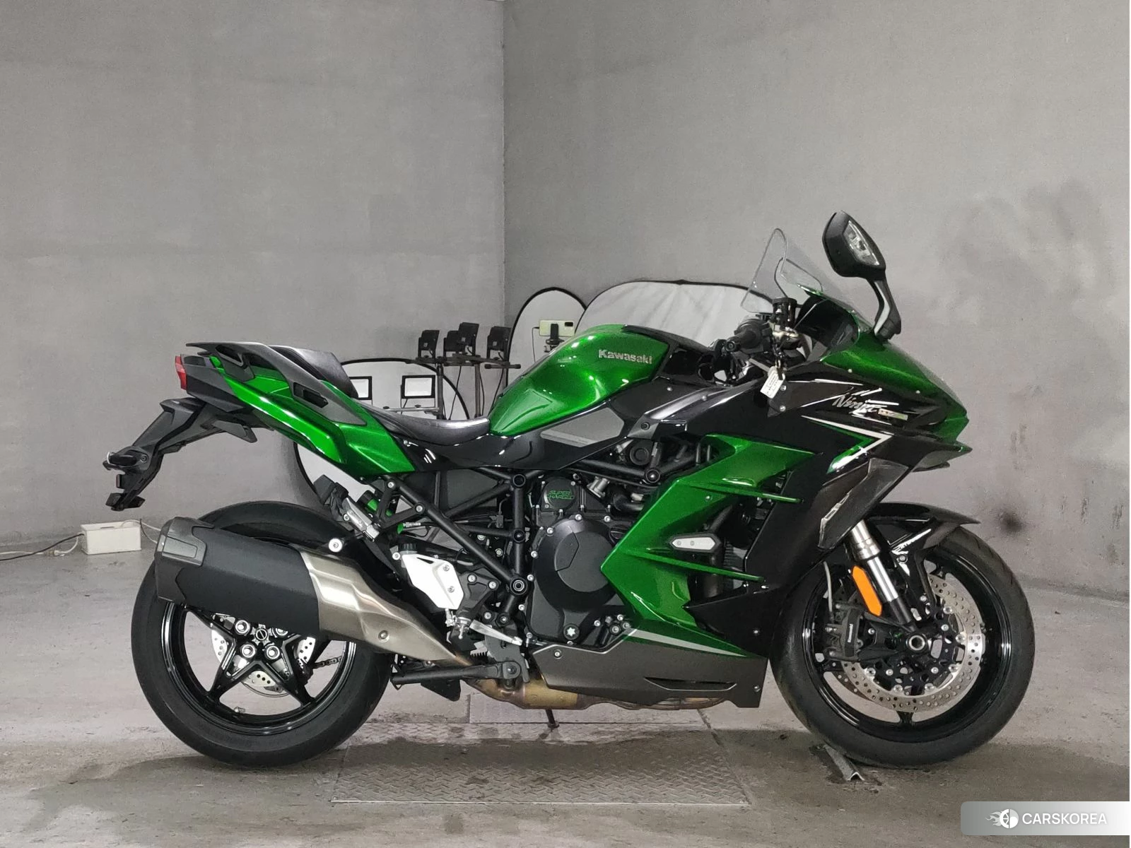 Проданный Kawasaki NINJA H2 SX 2024 из Японии, фото 3