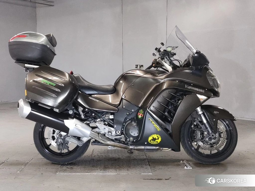 Проданный Kawasaki 1400GTR 2010 из Японии, фото 2