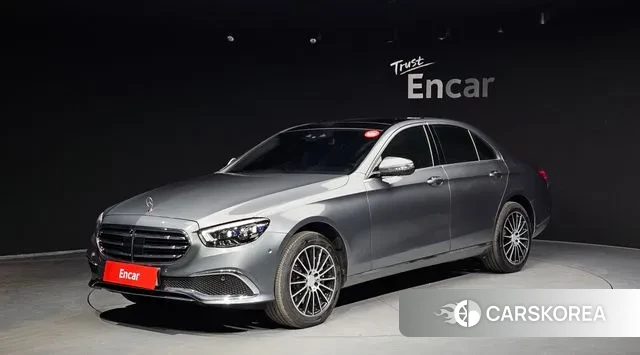 Mercedes-Benz E-Class W213 2019 Серый из Кореи