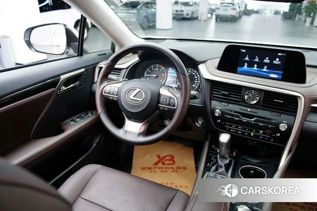 Lexus RX 2021 Белый из Китая