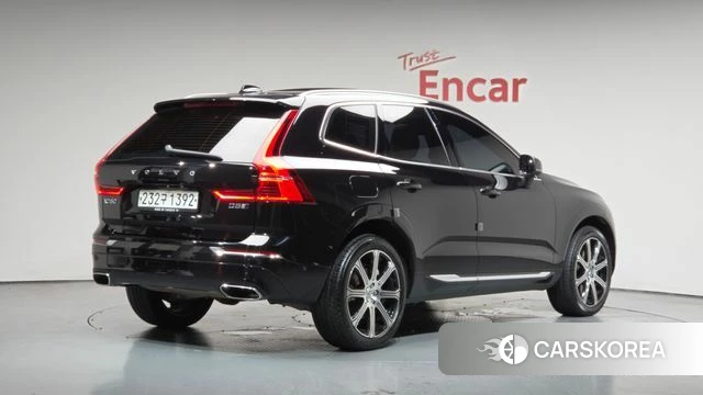 Volvo XC60 second Generation 2019 Черный из Кореи
