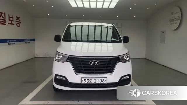 Hyundai The New Grand Starex 2018 Белый из Кореи