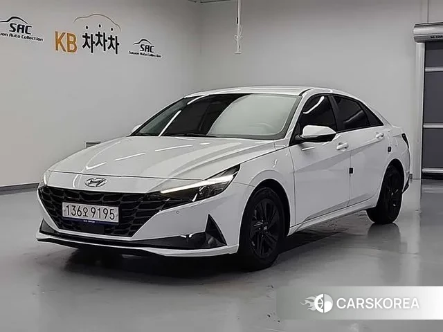 Hyundai Avante (CN7) 2022 Белый из Кореи