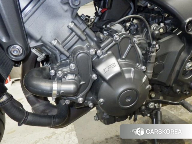 Engine photo