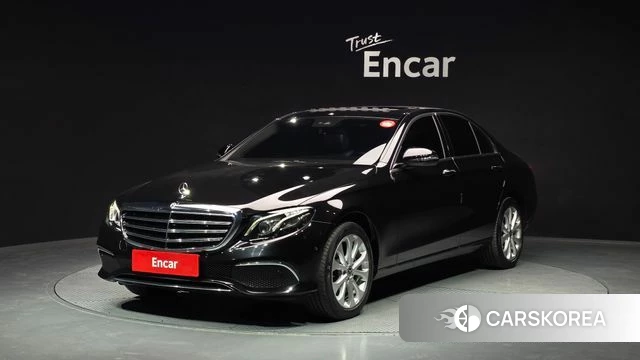 Mercedes-Benz E-Class W213 2018 Черный из Кореи