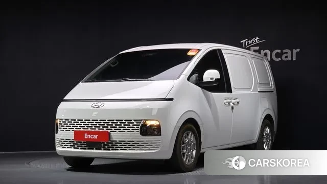 Hyundai Staria 2022 Белый из Кореи