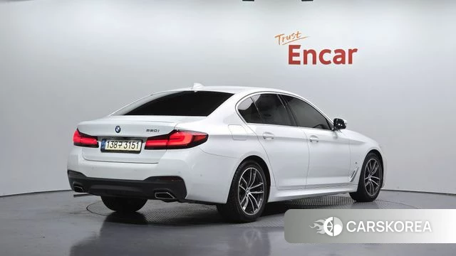 BMW 5 Series (G30) 2022 Белый из Кореи