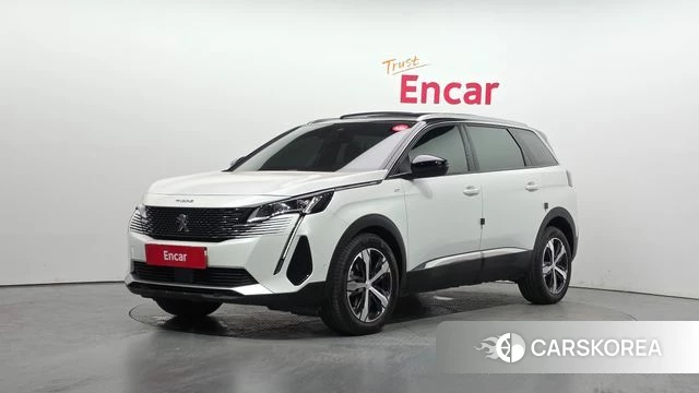 Peugeot 5008 second generation 2022 Белый из Кореи