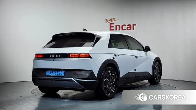 Hyundai Ionic 5 2021 Белый из Кореи