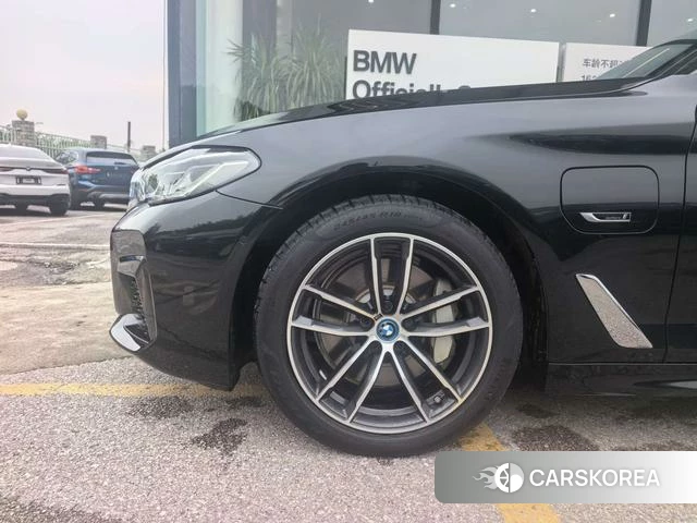 BMW 5 series PHEV 2021 Черный из Китая