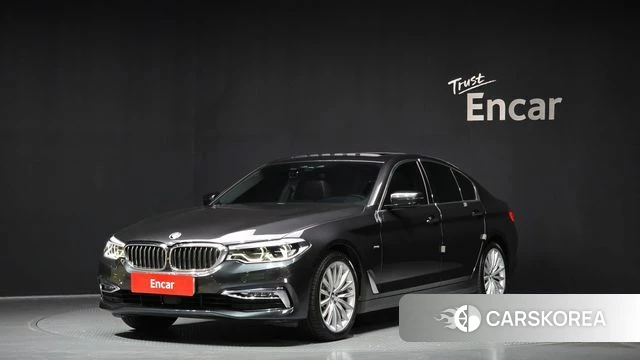 BMW 5 Series (G30) 2018 Серый из Кореи