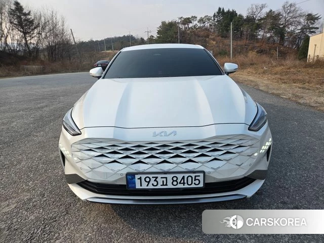 Kia K8 2022 Белый из Кореи