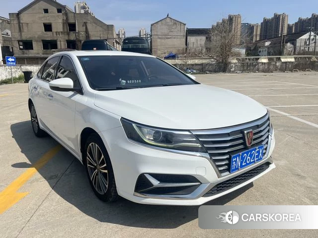 Roewe i6 classic 2019 Белый из Китая