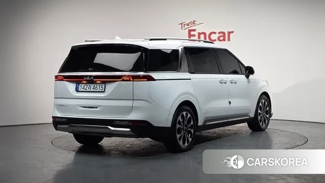 Kia Carnival 4th generation 2023 Белый из Кореи
