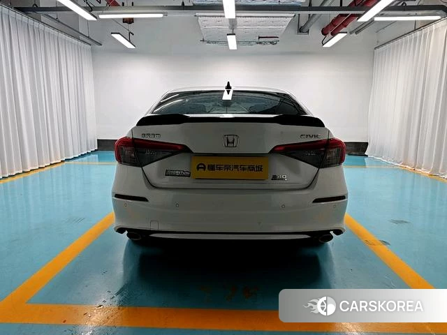 Honda Civic 2022 Белый из Китая