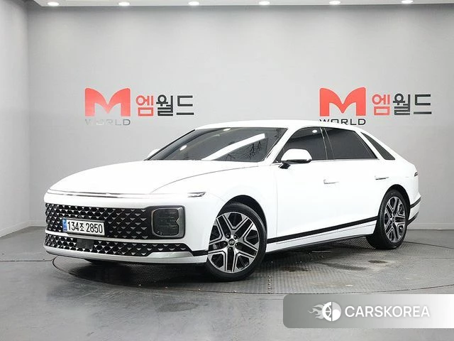 Hyundai Grandeur Hybrid (GN7) 2023 Белый из Кореи