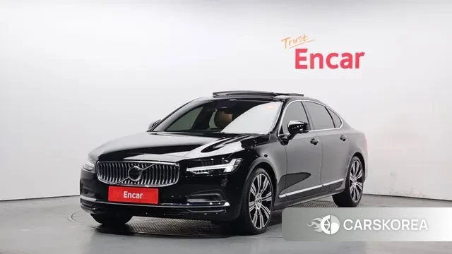 Volvo S90 2024 Черный из Кореи