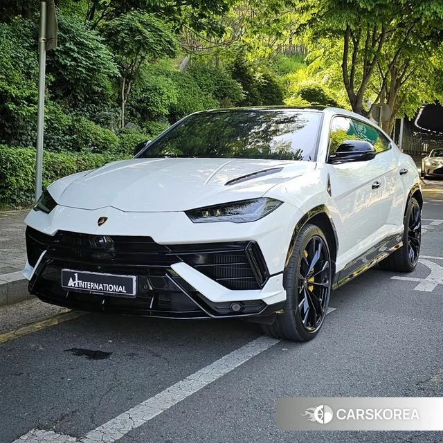 Lamborghini Urus 2023 Белый из Кореи