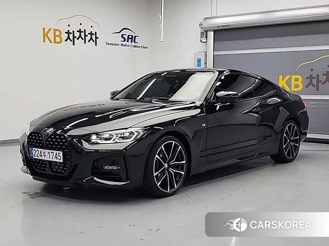 BMW 4 Series (G22) 2024 Черный из Кореи