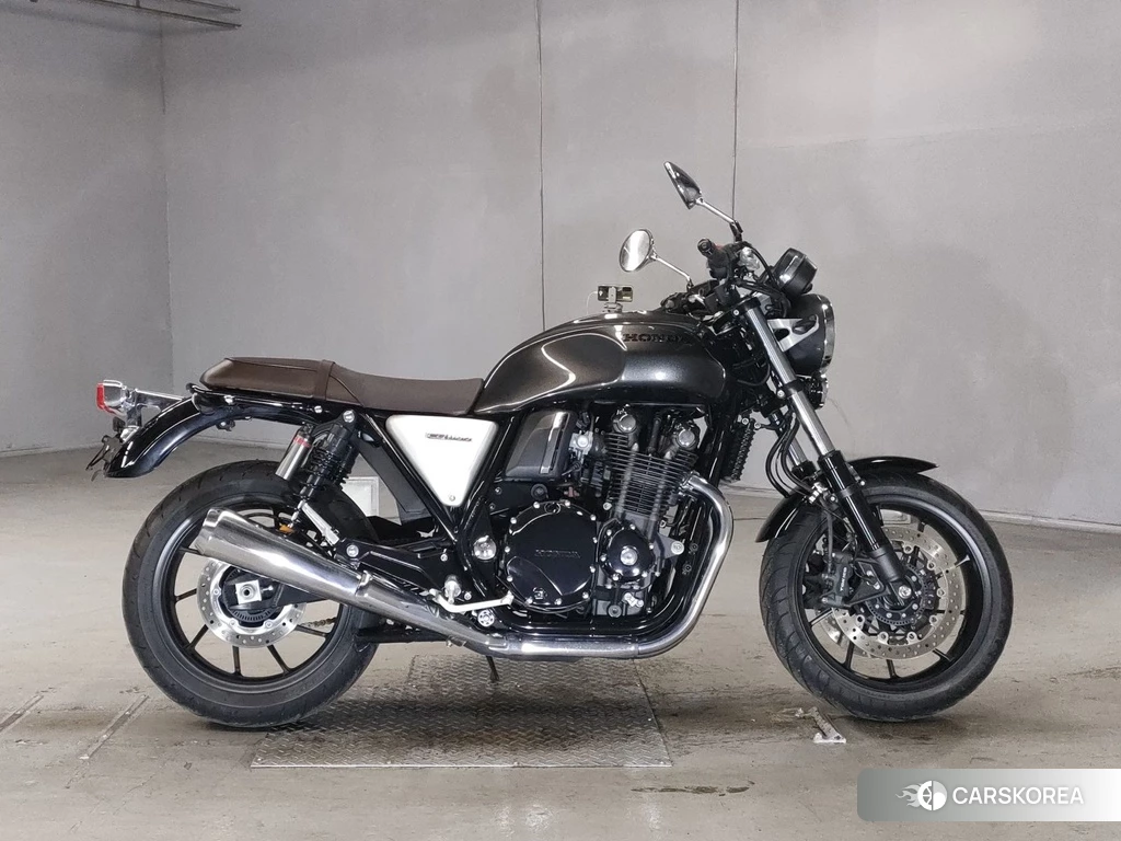 Проданный Honda CB1100RS 2018 из Японии