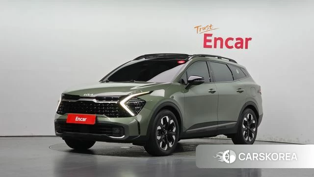 Kia Sportage 5th Generation 2023 Темно-зеленый из Кореи