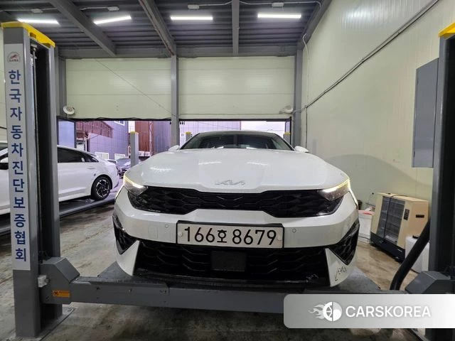 Kia The New K5 3rd generation 2024 Белый из Кореи