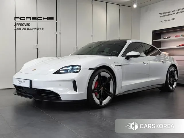 Porsche Taycan 2024 Белый из Кореи