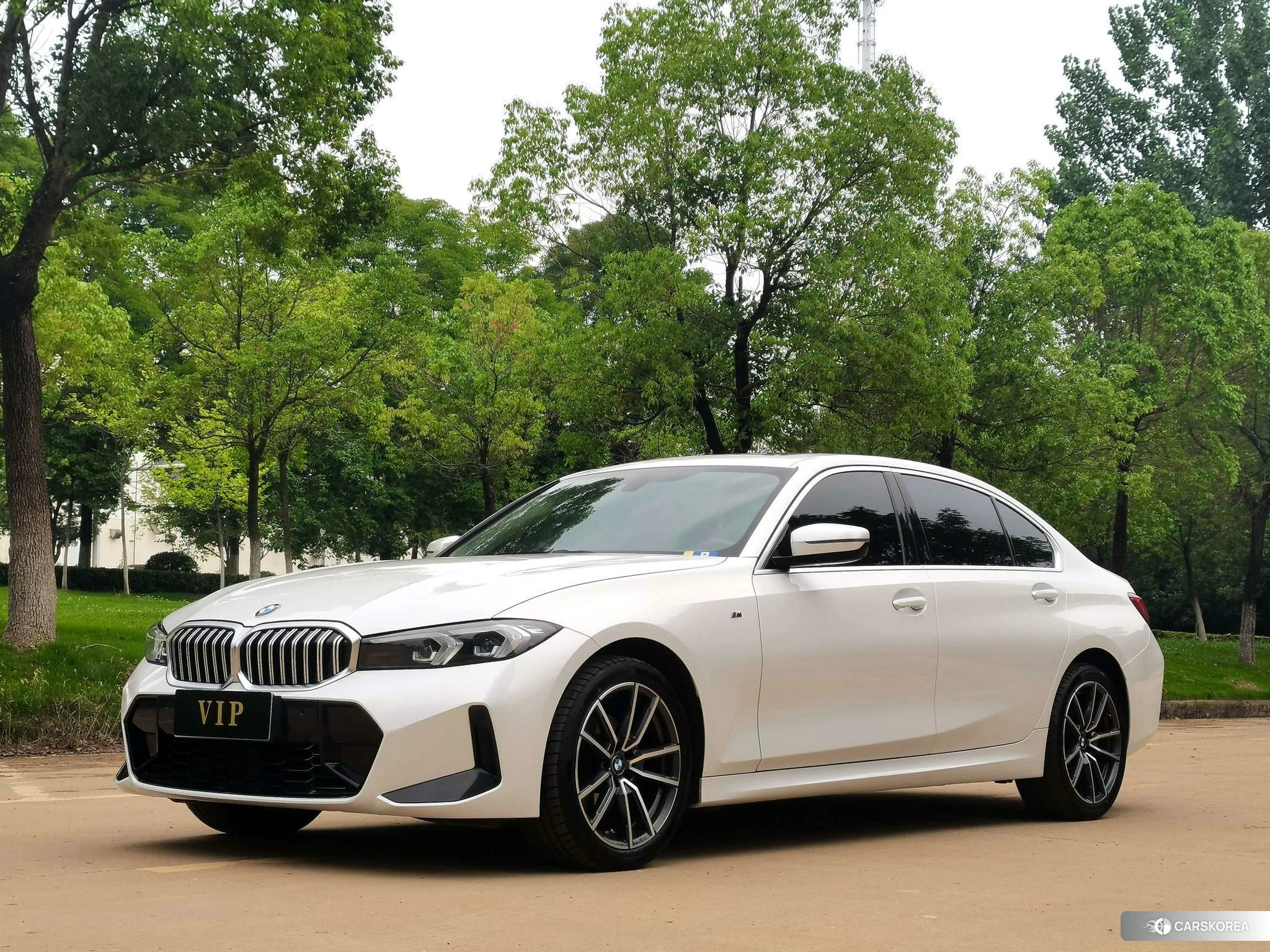 BMW 3 series 2022 Белый из Китая