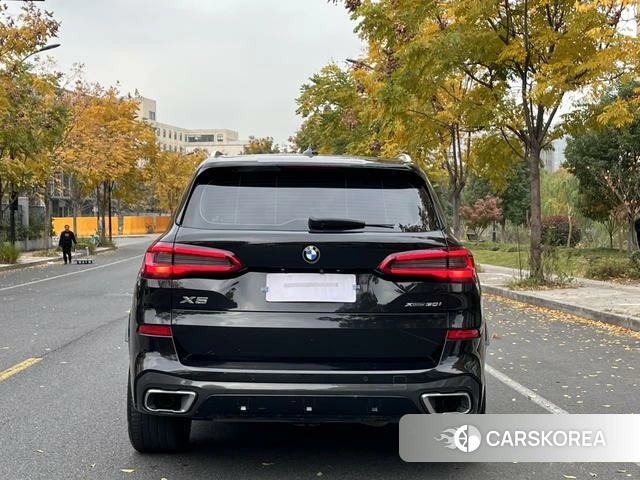 BMW X5 (imported) 2020 Черный из Китая