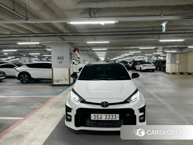 Toyota Yaris (Beats) 2022 Белый из Кореи
