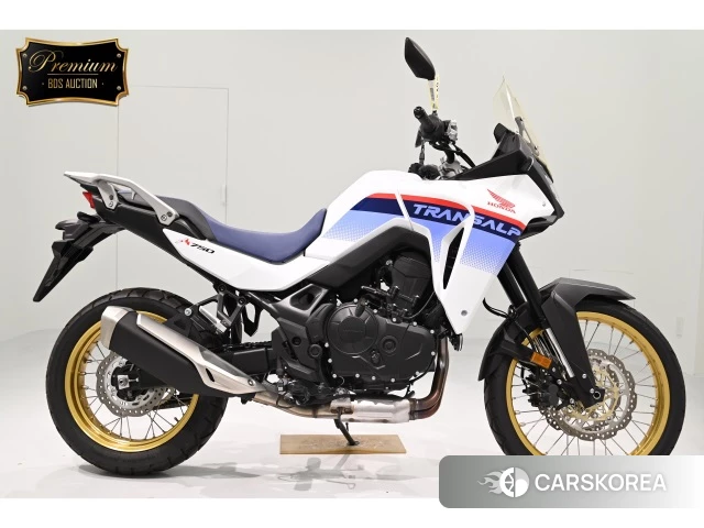 Проданный Honda TRANSALP XL750 2023 из Японии