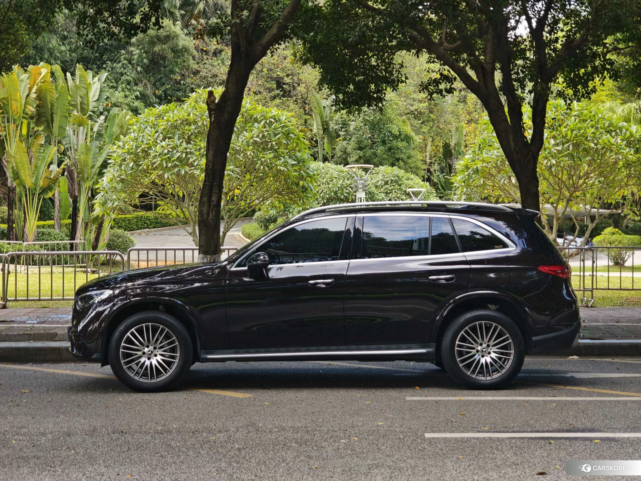 Mercedes-Benz GLC 2023 Черный из Китая