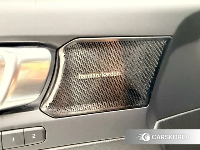 Volvo XC40 2020 Белый из Китая