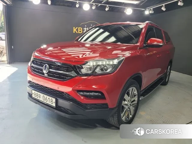 Ssangyong Rexton Sports 2021 Красный из Кореи