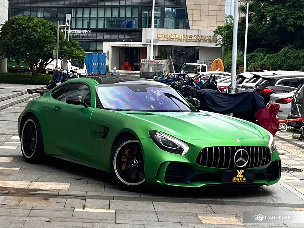Mercedes-Benz AMG GT 2019 Зеленый из Китая