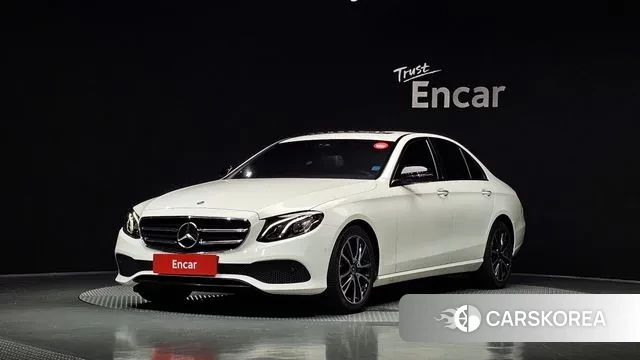 Mercedes-Benz E-Class W213 2020 Белый из Кореи